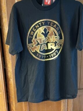 Hanes Black Short-Sleeve T-shirt Gold Star Wars Anniversary Crest, Vintage, NWT